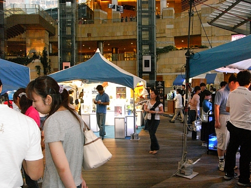 �A�N�A���E���̊֐S�����܂��Ă��܂�