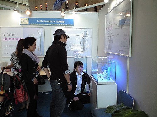 �}���G�R���C�g����